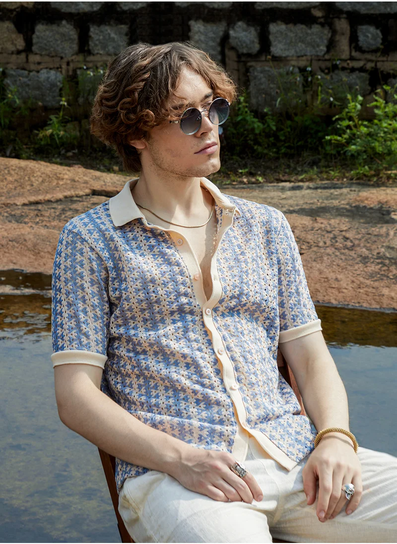 Campus Sutra Men's Powder Blue Ditsy Floral Knit Shirt