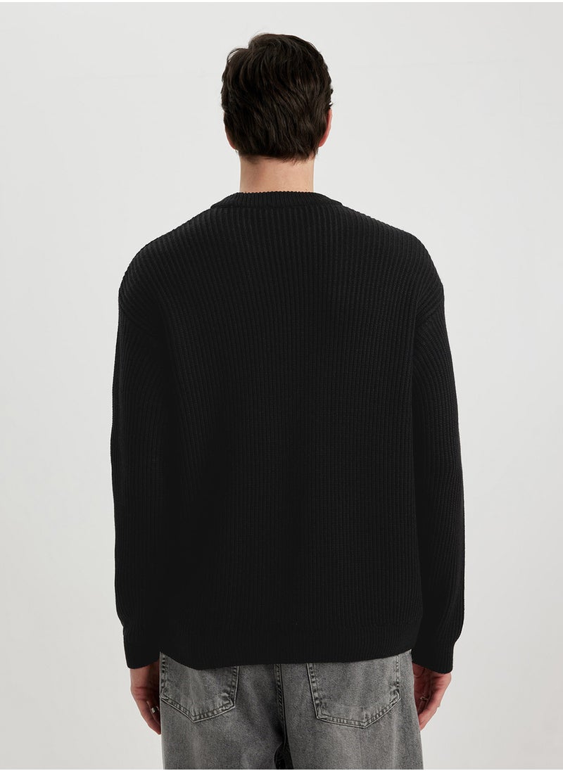 DeFacto Oversized Fit Crew Neck Knit Sweater  - Image 2