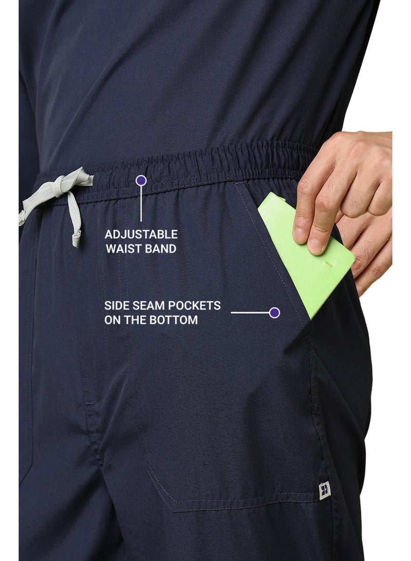 KNYA طقم ملابس طبية للرجال من KNYA Active بأكمام طويلة وخمسة جيوب | طقم من قميص وبنطال | ياقة على شكل حرف V | قماش مسموح به بالهوية | مريح | متين | الزي الموحد للأطباء والممرضين وأطباء الأسنان (مقاس 2XL لون، كحلي) - Image 4