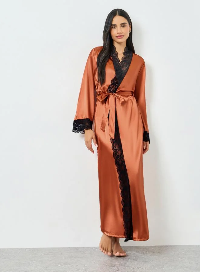 تايك تو روب بأكمام طويلة وتفاصيل دانتيل