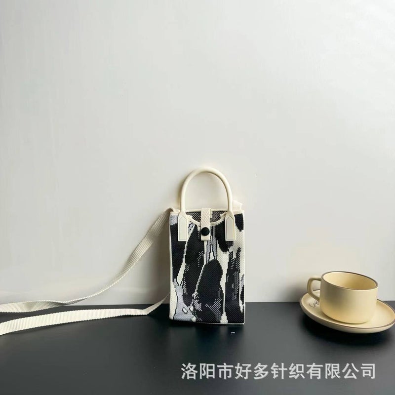 Advanced Sense Ins Mobile Phone Bag New Cartoon Knitted Bag Dopamine Niche All-Match Crossbody Shoulder Bag Handbag - Image 1