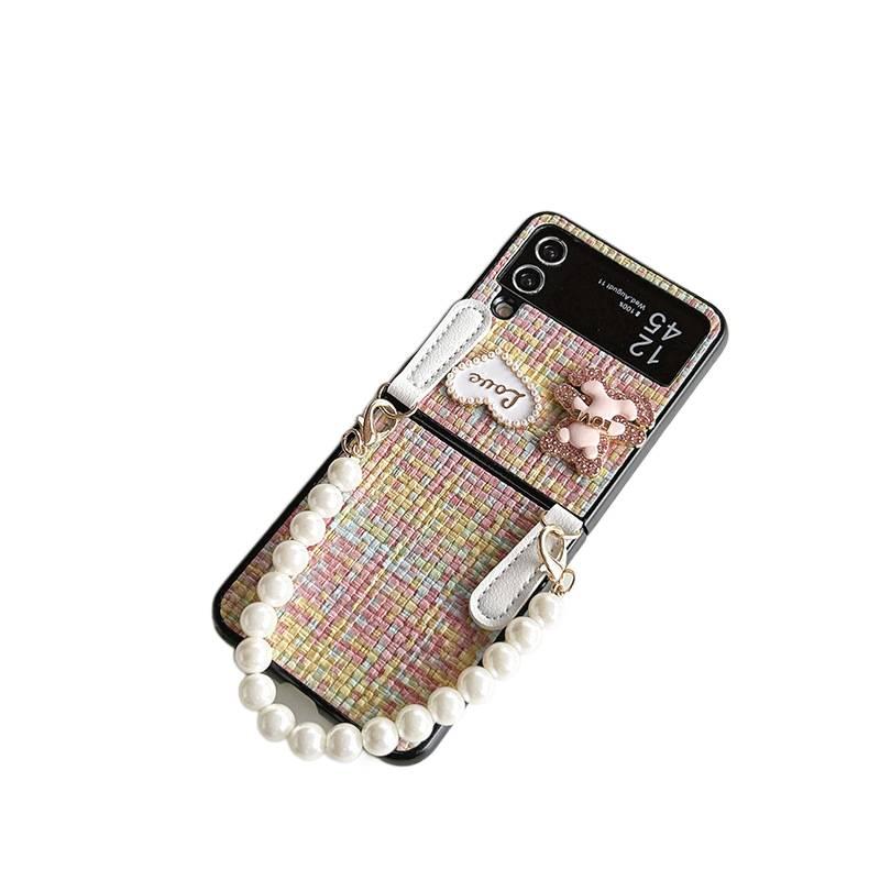 PC Protective Case for Samsung Galaxy Z Flip 4 with Flip Design and Pearl Chain plus Heart Pattern plus Leather Texture in Weave Pattern - Image 1