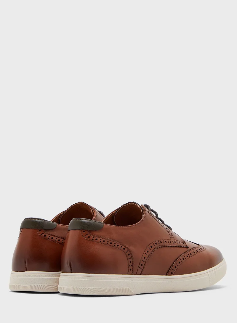 BURTON Dayton Brouge Lace Ups