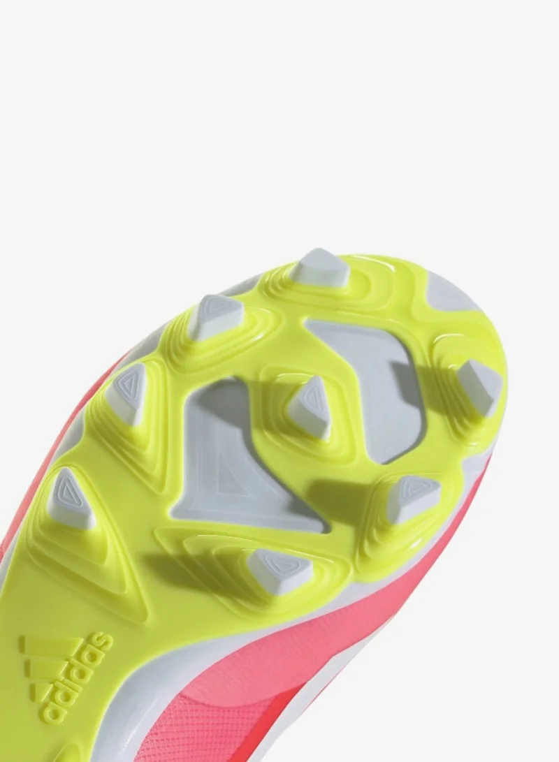 اديداس أحذية كرة قدم كرازي فاست كلوب  حمراء .