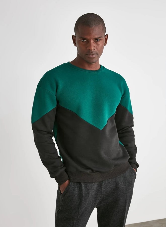 trendyol Emerald Green Regular Paneled Fleece/Warm Sweatshirt - Image 1