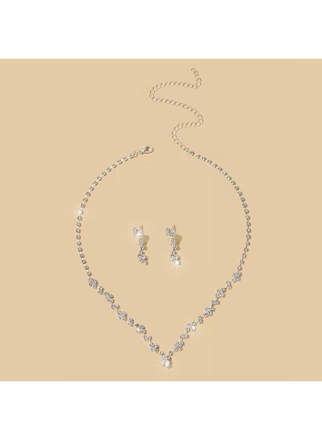 aeen Elegant Wedding Jewellery Set for Western Brides – Silver-Plated Rhinestone Necklace and Earrings with Simple Claw Chain Accessory, Gift for her - Image 4