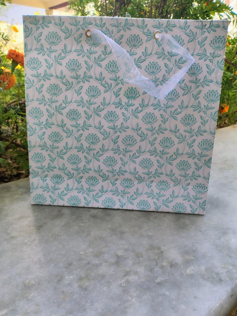 SCISSORS CRAFT | Star Dust Floral Printed Paper Bags for Packing & Gifting | Reusable Carry Bags (Set of 5, Multicolour) - Image 3