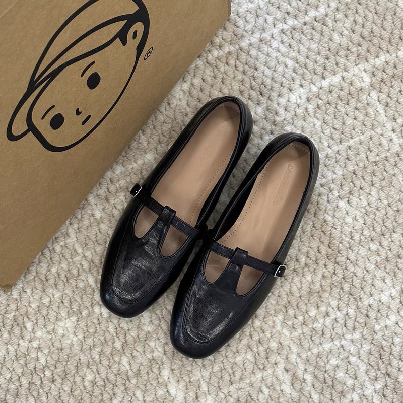 Women's Vintage Loafer Shoes - Sheepskin Lining, Round Toe, T-Strap, Flat Heel - Image 5