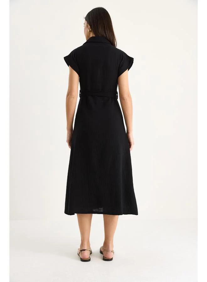 جينجر فستان قميص بأزرار وحزام