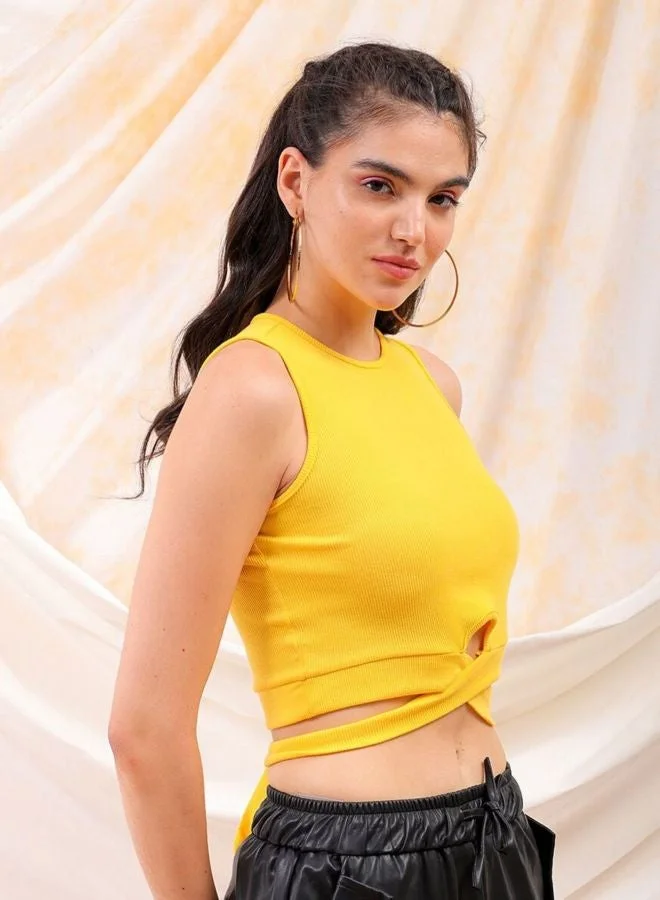 Freehand Women Regular Fit Solid Round Neck Sleeveless Crop Top