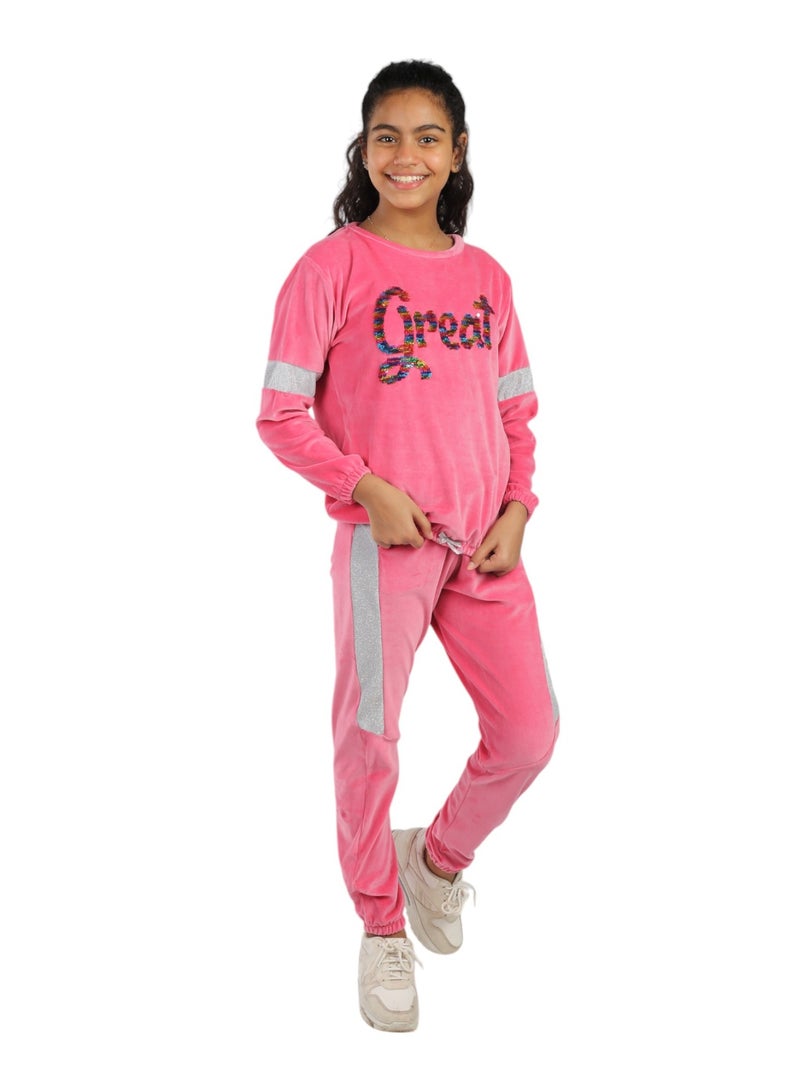 تشويس بيجامة بناتي أطفال GREAT – خامة قطيفة ناعمة لراحة وأناقة تصميم مبتكر يجمع بين الأناقة والراحة كود 542 - Image 1