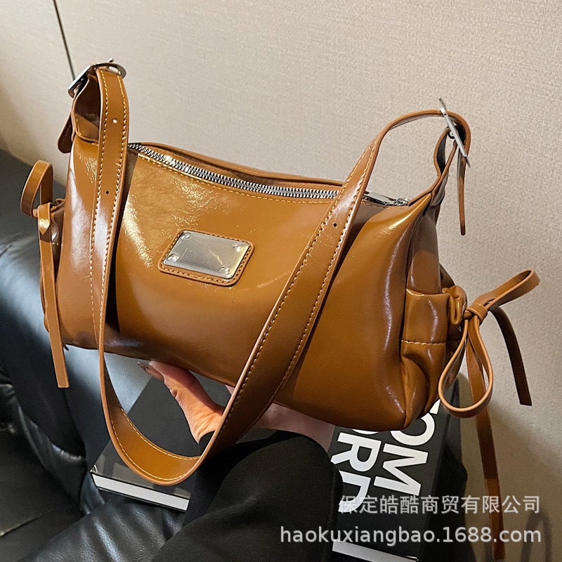 High-End Armpit Bag for Women Korean Style Retro Casual Shoulder Bag 2024 Autumn and Winter New Niche Trendy Casual Womens Bag White - Image 3