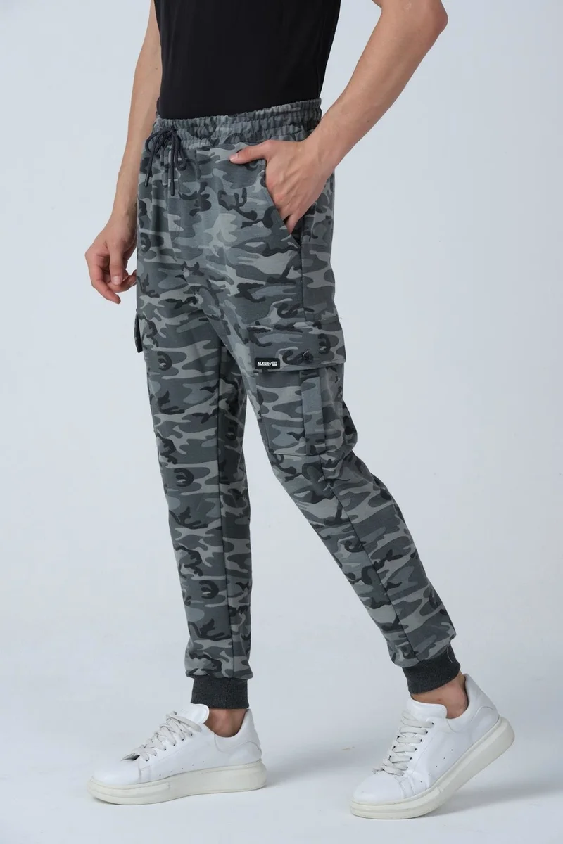 Alexander Gardi Camouflage Patterned Pocketed Sweatpants (E21-72100)