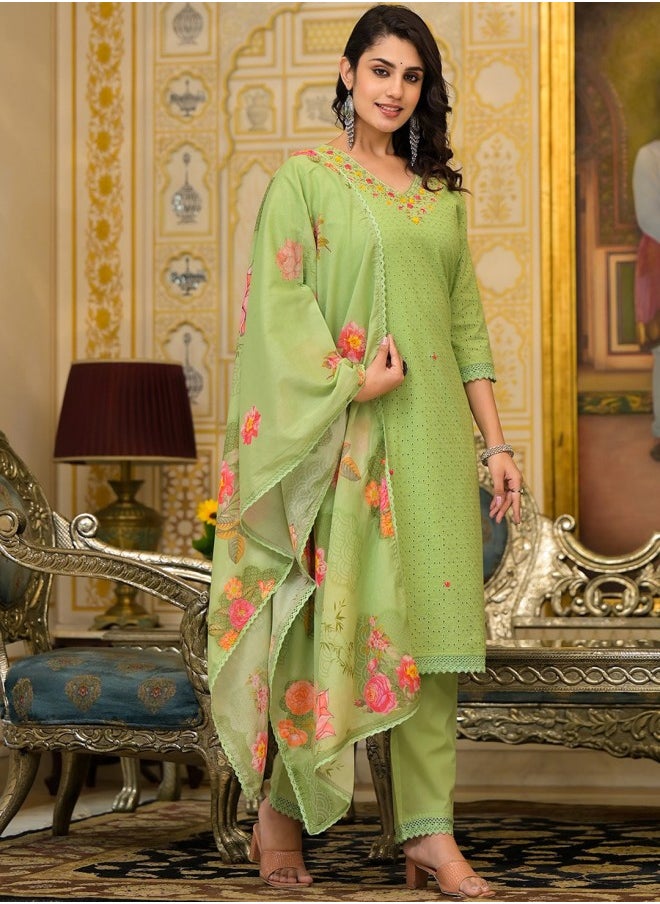 ISHIN Straight Fit Embroidered Pattern Round Neck Three-Quarter Sleeves Olive Colour Knitted Cotton Kurta Set for Women with Semi Elastic Closure - A Must-Have for Every Wardrobe  - Image 3
