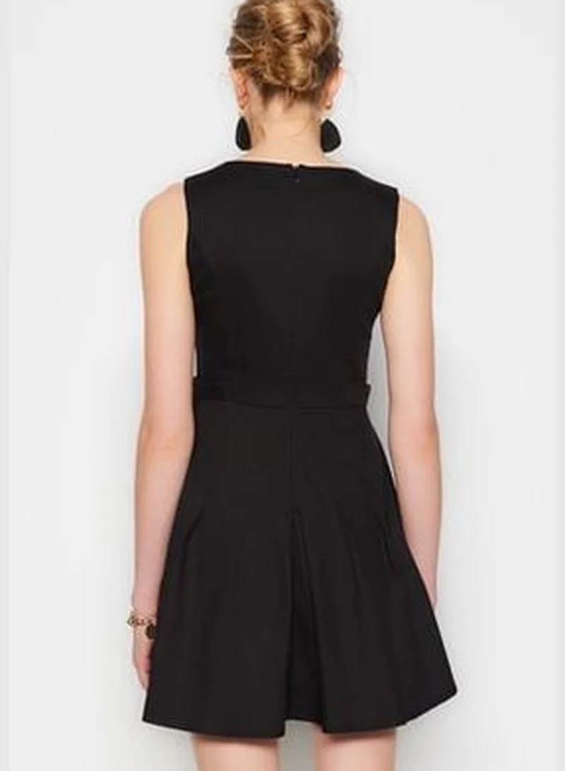trendyol Sleeveless Mini Dress