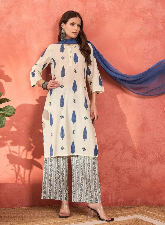SASSAFRAS SASSAFRAS White and Blue Floral Straight Kurta with Pencil Pants and Dupatta Set