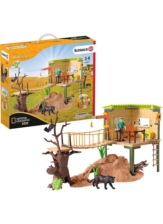 Schleich Schleich National Geographic Safari Animal and Ranger Figures Playset  - Image 1