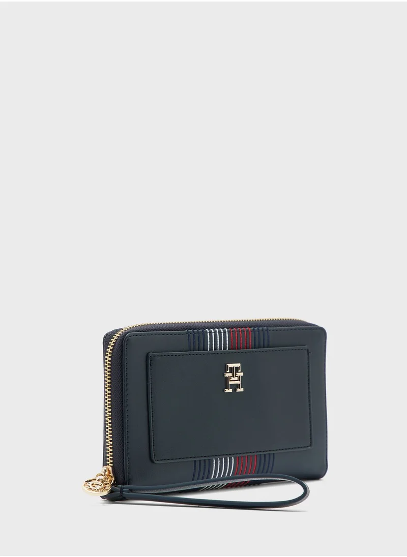 TOMMY HILFIGER Long Zip Around Wallets
