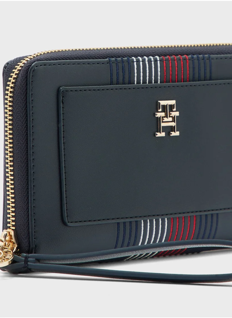 TOMMY HILFIGER Long Zip Around Wallets