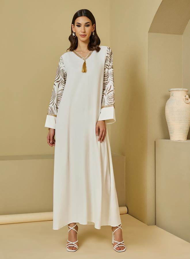 ستايلي جلابية مطبوعة بياقة على شكل حرف  وتفاصيل شراشيب - Image 1