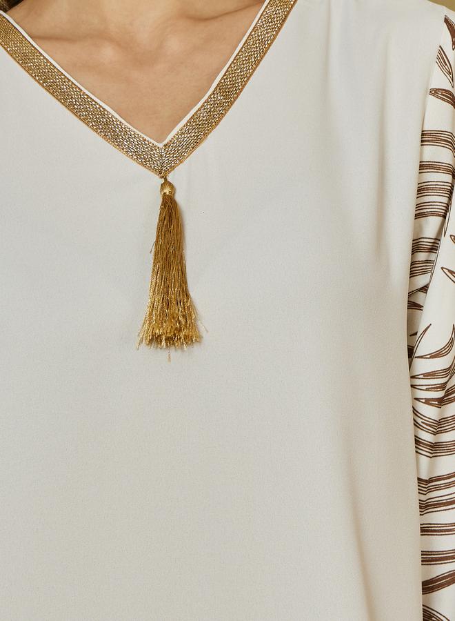 ستايلي جلابية مطبوعة بياقة على شكل حرف  وتفاصيل شراشيب - Image 3