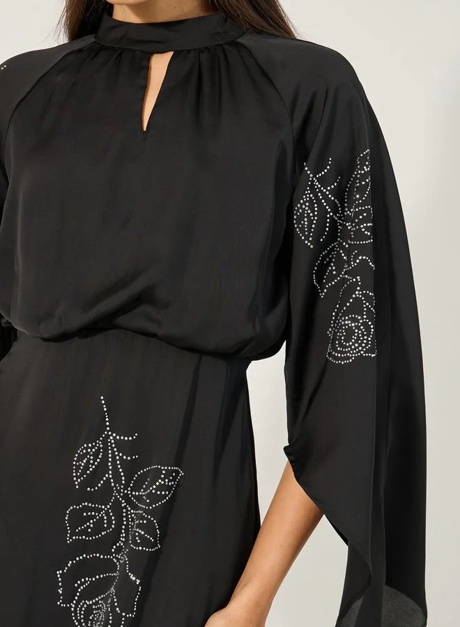 Styli Embellished Keyhole Neck A-Line Maxi Dress