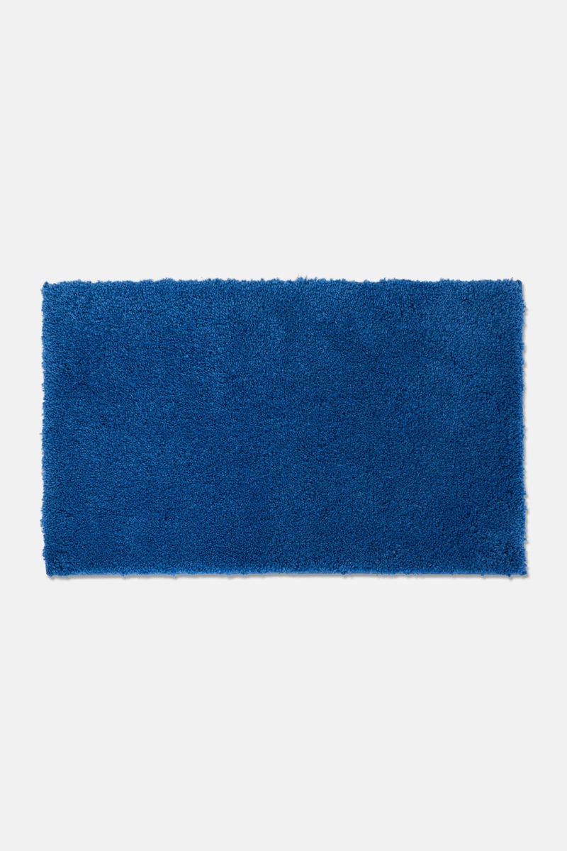 YOTO Cornflower Bath Mat, Blue - Image 1