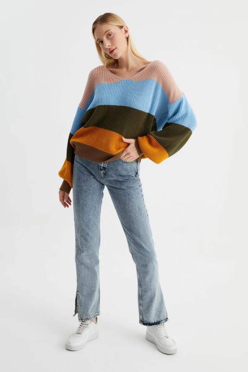 Alexander Gardi V-Neck Knitwear Sweater (B22-5754)