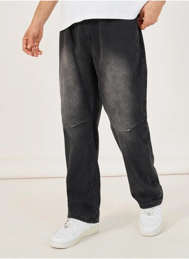 ستايلي Loose Fit Jeans with Knee Dart and Contrast Drawcord Detail