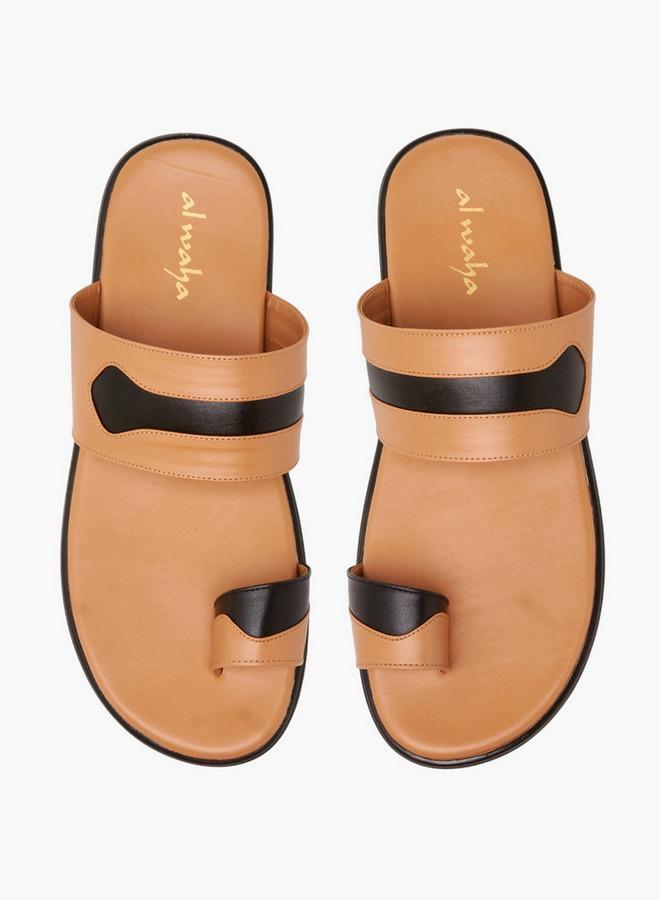 الواحة صنادل رجالية بتفاصيل شريط عند الأصابع وملونة - Image 3