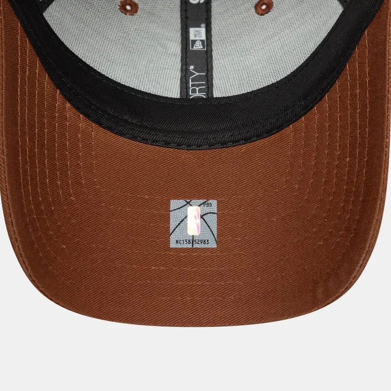 New Era Brown Men's NBA Los Angeles Lakers Team Outline 9FORTY Cap for Men | Best Price UAE