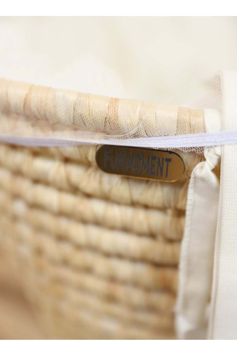 Baby crib Moses basket for babies with mosquito net with wooden rocking stand - Image 3