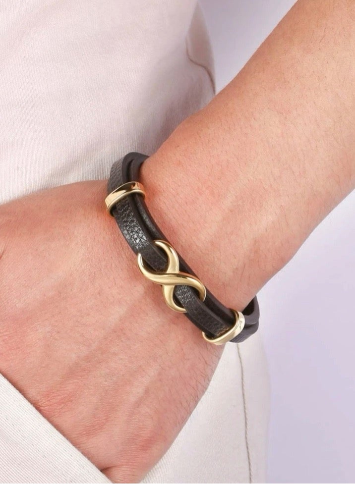 JewelryLand Men’s Brown Bracelet Made Of High Quality PU Leather - Image 1