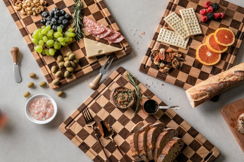 THETCHRY Cutting Boards for Kitchen, Checkered Cutting Board Upgraded, Acacia Wood Chopping Board with Juice Grooves & Handles, Large Butcher Block Serving Tray with Gift Box, 17"X12"X0.8" - Image 2