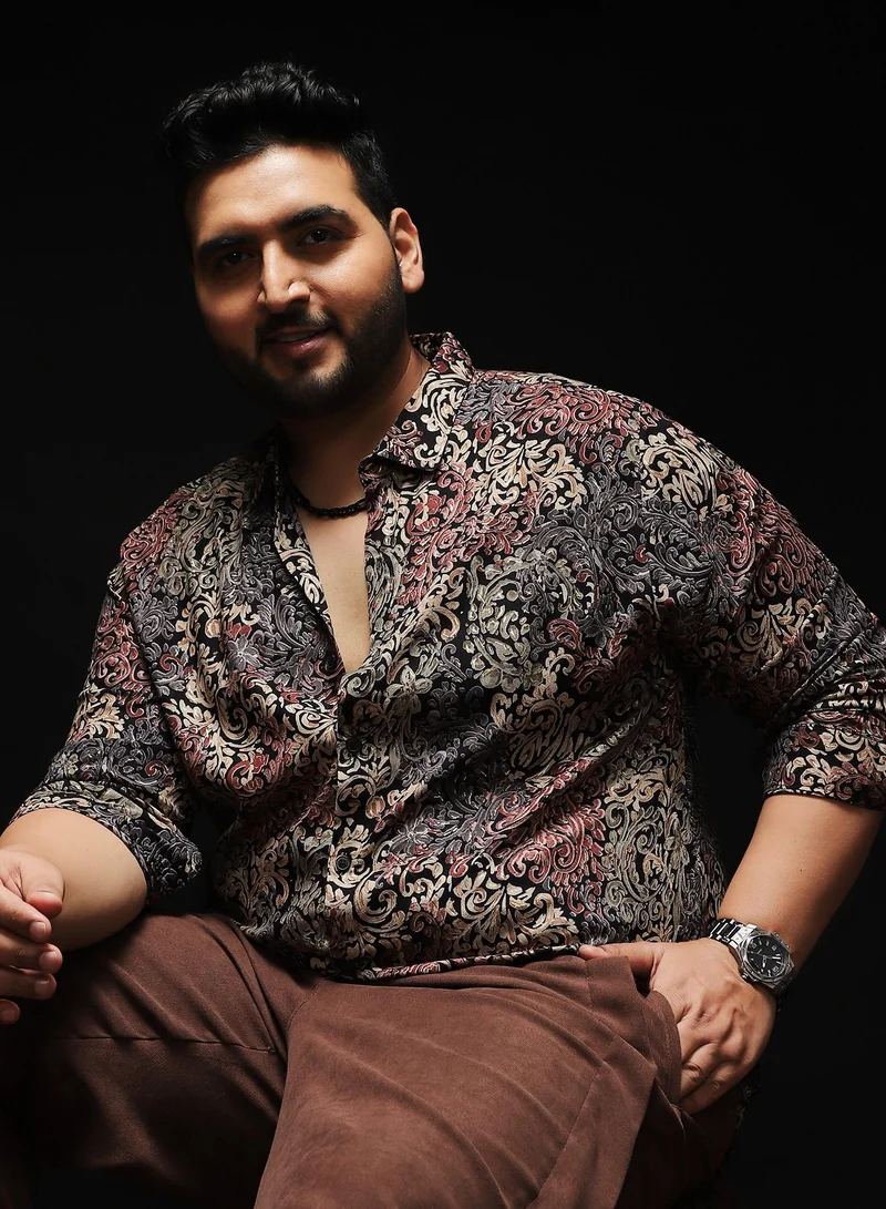 Instafab Plus Instafab Plus Men's Onyx Black & Ecru Beige Regal Foliage Shirt | Spread Collar , Long Cuffed Sleeves , Button Closure , Curved Hemline | Floral-Print Plain Viscose Material For Evening & Party Wear