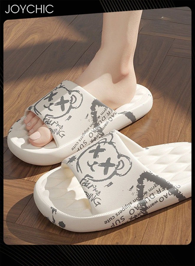 Joychic خف صيفي داخلي مضاد للانزلاق بتصميم جرافيتي فاشن ذو قاع سميك وقابل للتنفس مناسب للنساء والرجال والأزواج سريع الجفاف - Image 1