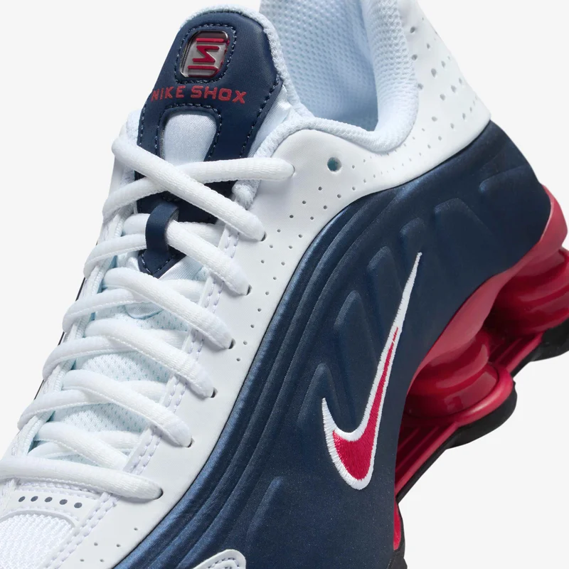 Nike Kids' Shox R4 Shoe (Older Kids)
