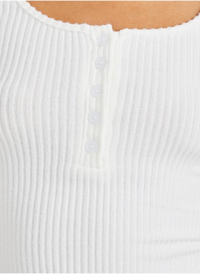 Styli Styli Textured Short Sleeve Ribbed Knit T-Shirt  - Image 4