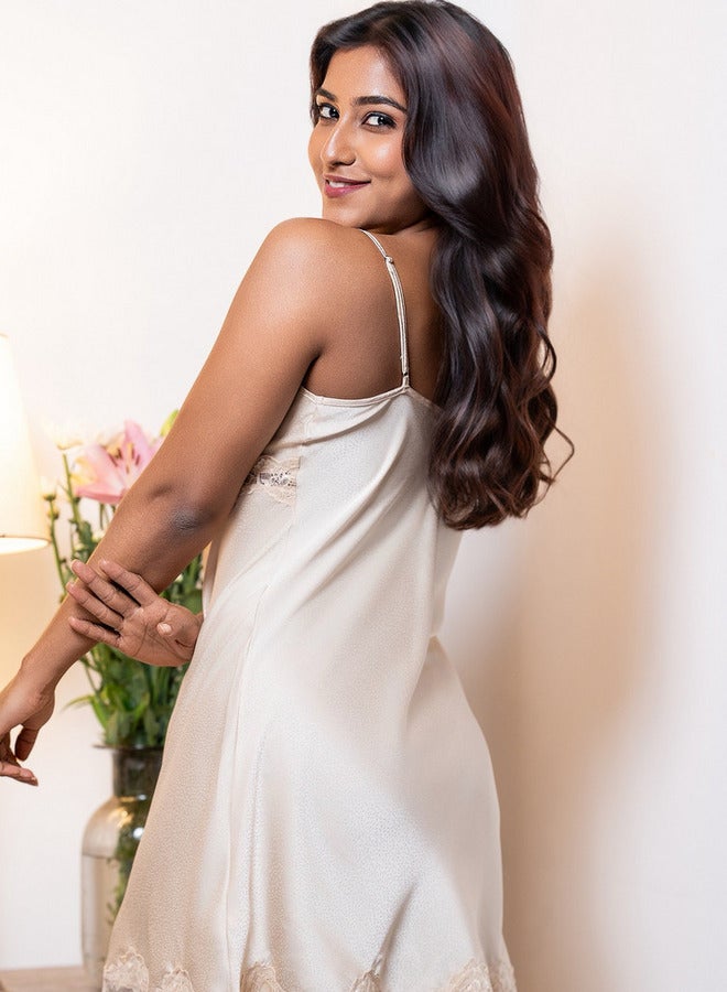 Aadaraya Night Dress Sleeveless Lace Detail - Image 3