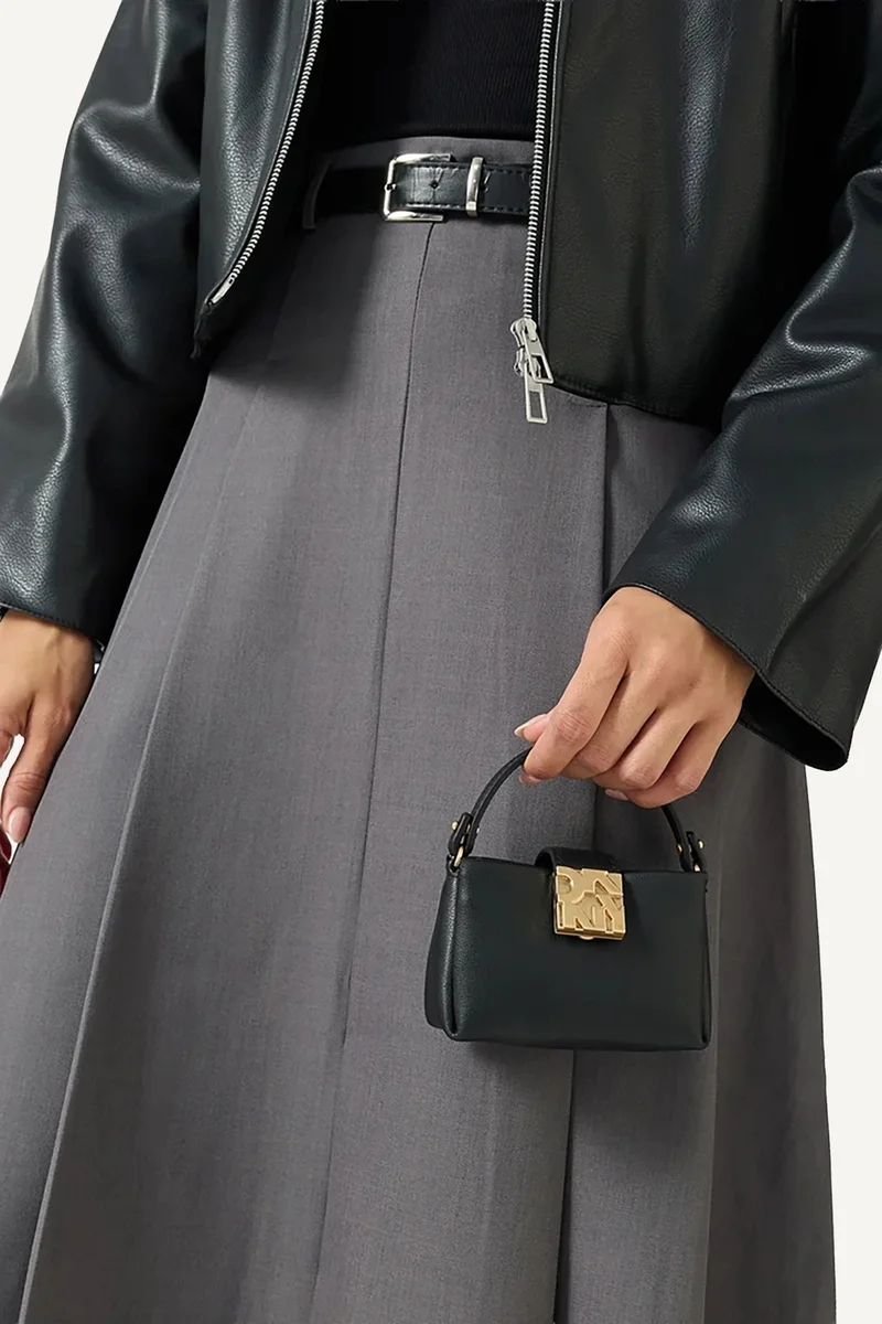 د ك ن ي Darci Micro Crossbody