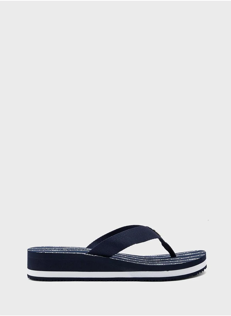تومي هيلفيغر Chainprint Midwedge Sandals