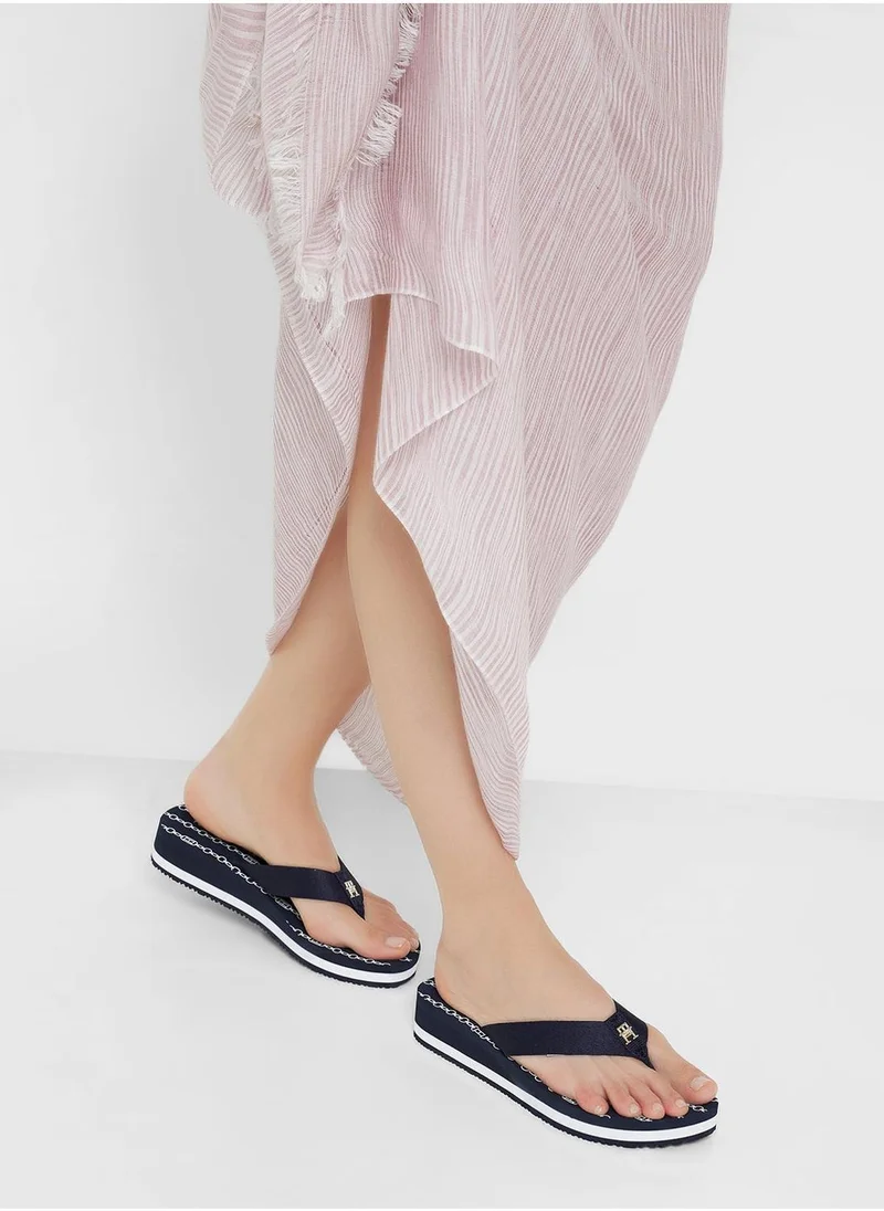 تومي هيلفيغر Chainprint Midwedge Sandals
