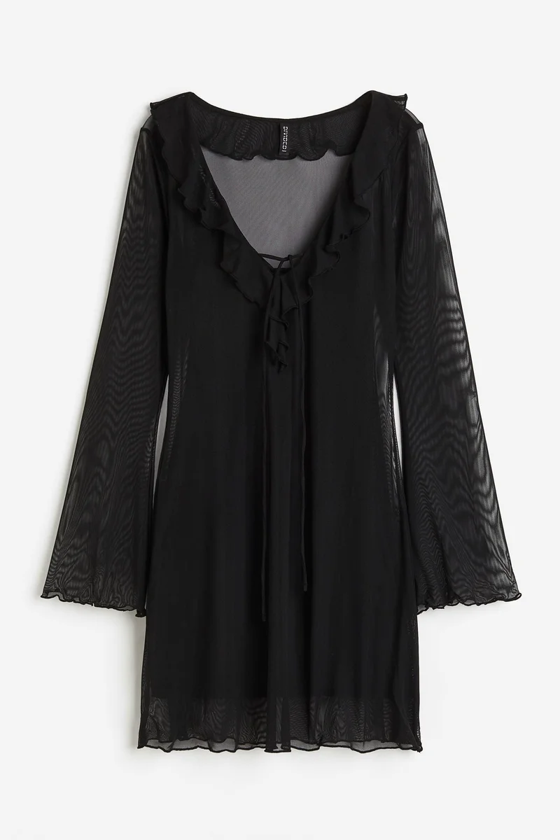 اتش اند ام فستان شبكي بحواف مكشكشة