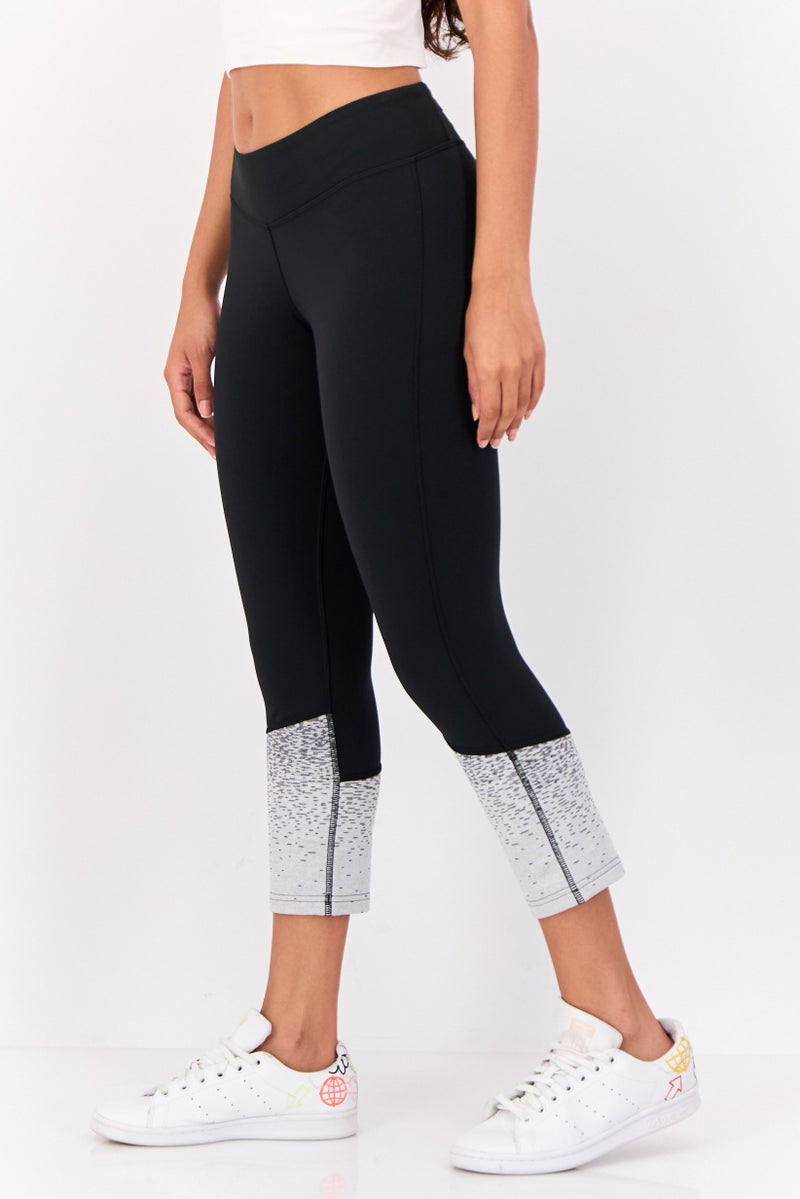 Reebok سراويل رياضية نسائية كروس فيت 3/4 في الهواء الطلق، سوداء - Image 2