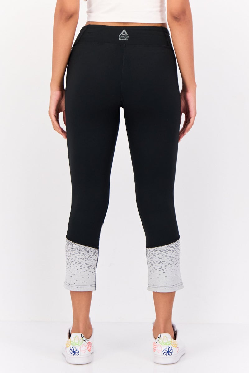 Reebok سراويل رياضية نسائية كروس فيت 3/4 في الهواء الطلق، سوداء - Image 3