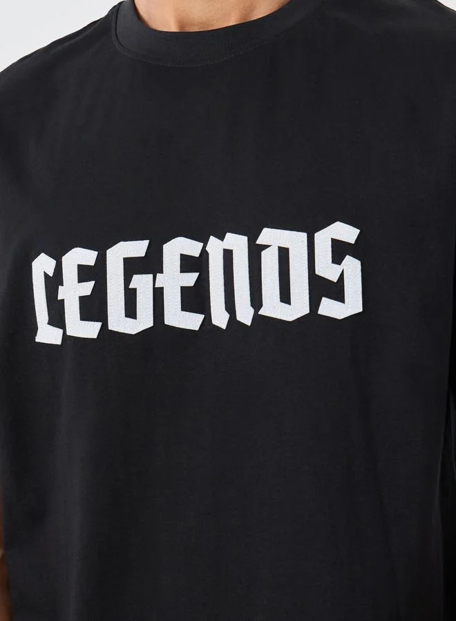 Styli Styli Slogan Print Crew Neck Oversized T-Shirt