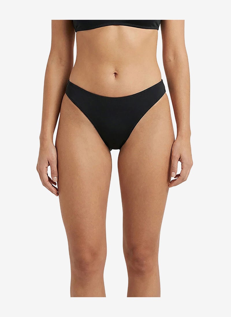 Penti Women Slip Black Bikini Bottom - Image 1
