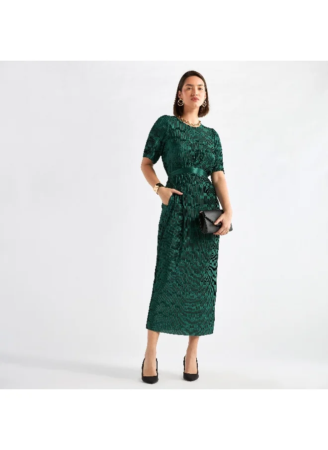 FAV Textured Round Neck Dress with Short Sleeves and Tie-Up Belt