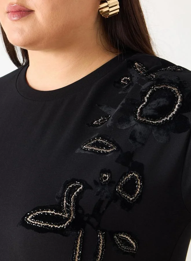 أولا بوبكن تيشيرت مقاس كبير مزين بأكمام قصيرة من أولا بوبكن