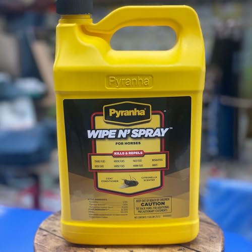 PYRANHA Wipe N' Spray for Horses - Oil-Based Long Lasting Fly Control Repels Horn, Deer, Horse, House, Stable, & Face Flies, Ticks, Mites, Mosquitoes, Gnats & Lice, 1 Gallon - Image 2